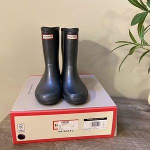 Like New Hunter Boots Classic Nebular For Kids size 13m UNISEX